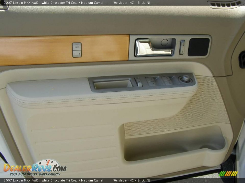 2007 Lincoln MKX AWD White Chocolate Tri Coat / Medium Camel Photo #8