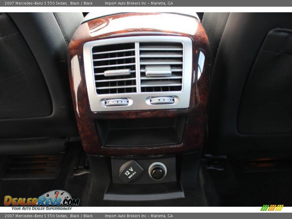 2007 Mercedes-Benz S 550 Sedan Black / Black Photo #16
