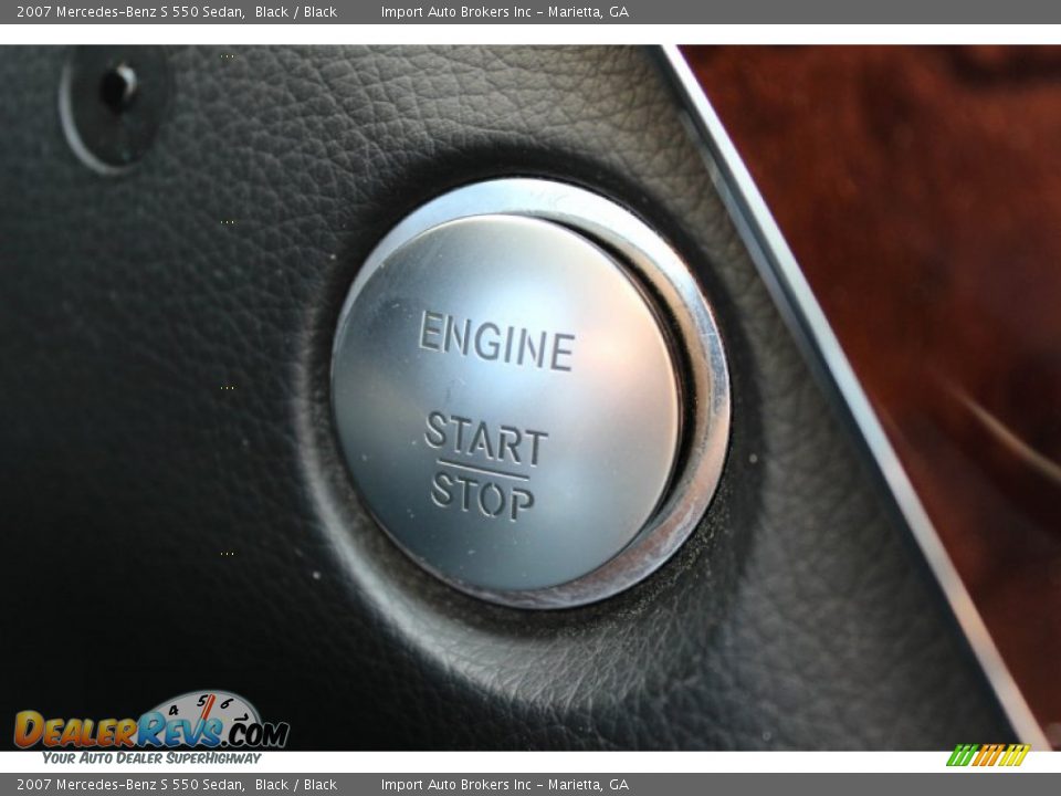 Controls of 2007 Mercedes-Benz S 550 Sedan Photo #23