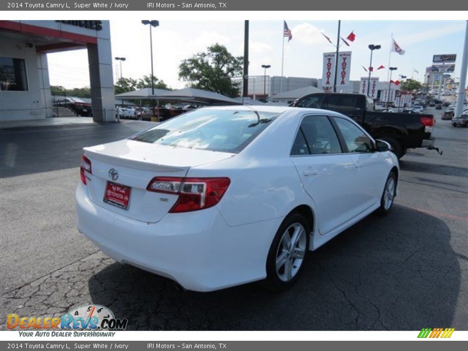 2014 Toyota Camry L Super White / Ivory Photo #7