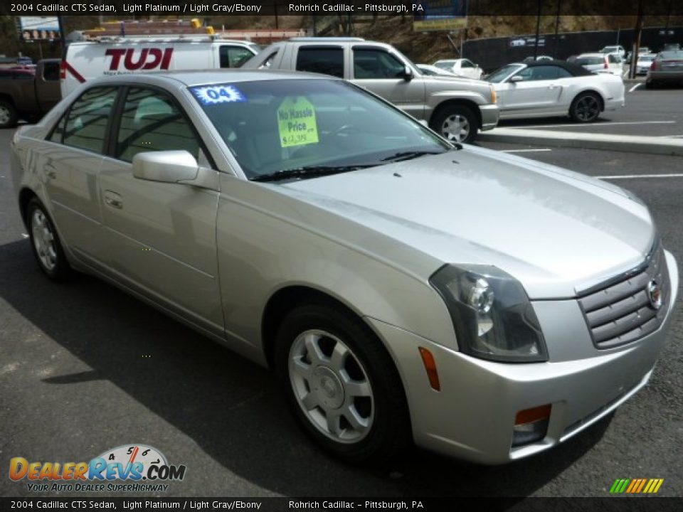 2004 Cadillac CTS Sedan Light Platinum / Light Gray/Ebony Photo #3