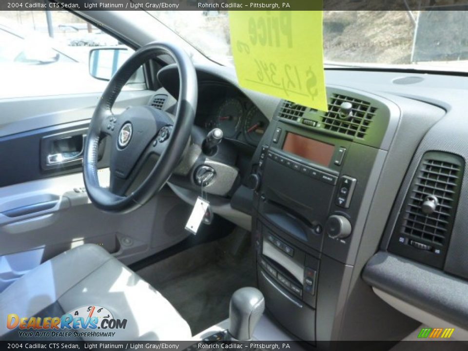 2004 Cadillac CTS Sedan Light Platinum / Light Gray/Ebony Photo #16