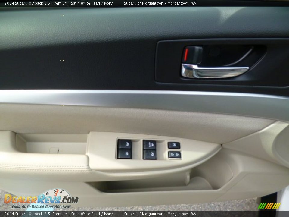 2014 Subaru Outback 2.5i Premium Satin White Pearl / Ivory Photo #16