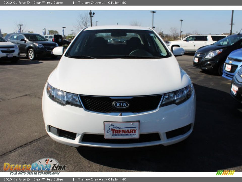 2010 Kia Forte EX Clear White / Coffee Photo #8