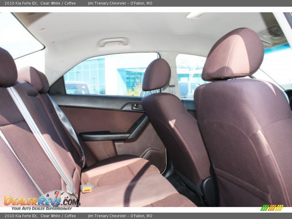 2010 Kia Forte EX Clear White / Coffee Photo #9