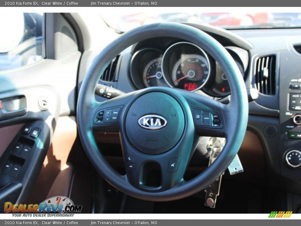 2010 Kia Forte EX Clear White / Coffee Photo #11