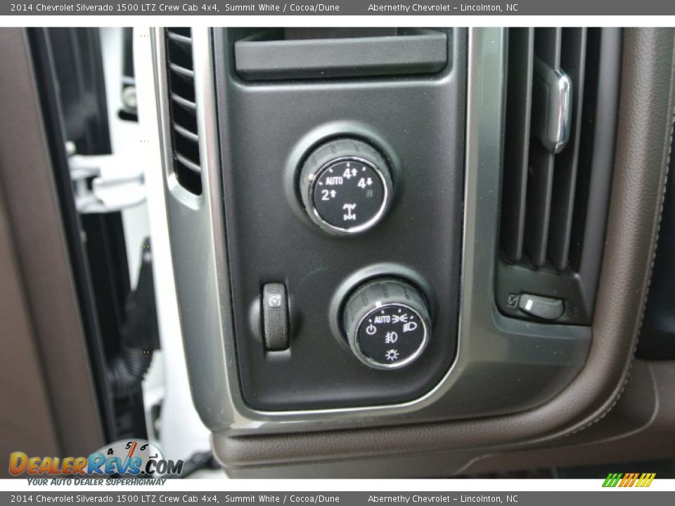 2014 Chevrolet Silverado 1500 LTZ Crew Cab 4x4 Summit White / Cocoa/Dune Photo #10