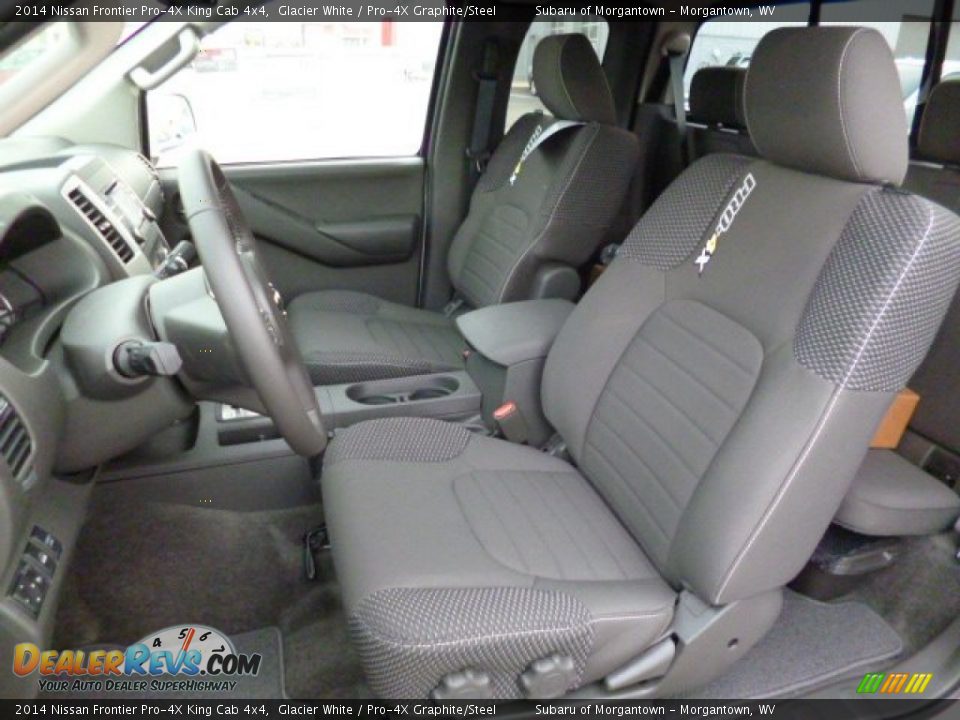 Front Seat of 2014 Nissan Frontier Pro-4X King Cab 4x4 Photo #14
