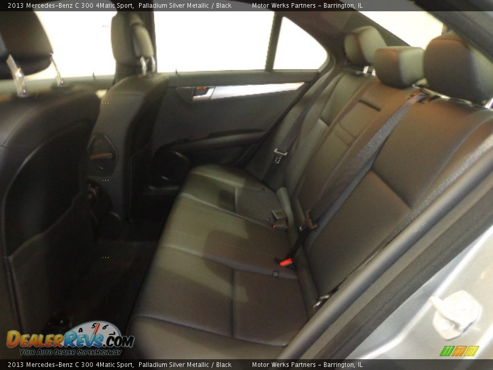 2013 Mercedes-Benz C 300 4Matic Sport Palladium Silver Metallic / Black Photo #31