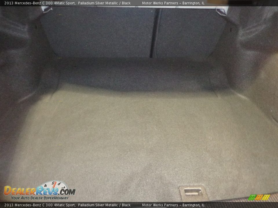 2013 Mercedes-Benz C 300 4Matic Sport Palladium Silver Metallic / Black Photo #32