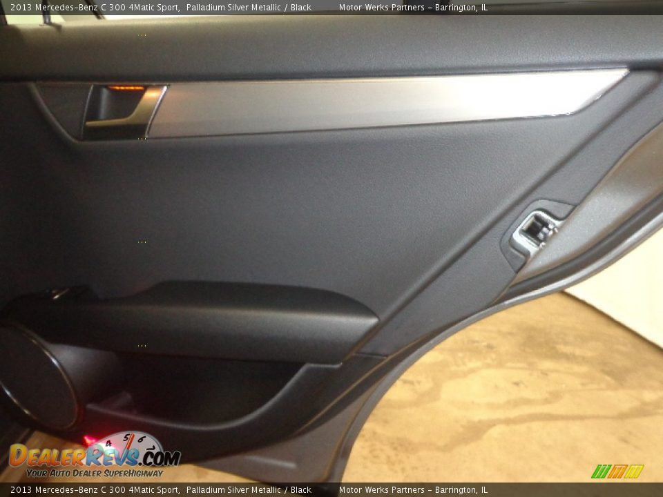 2013 Mercedes-Benz C 300 4Matic Sport Palladium Silver Metallic / Black Photo #33