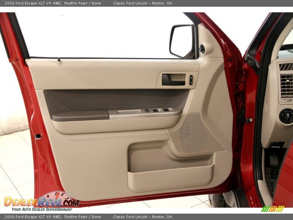 2009 Ford Escape XLT V6 4WD Redfire Pearl / Stone Photo #5