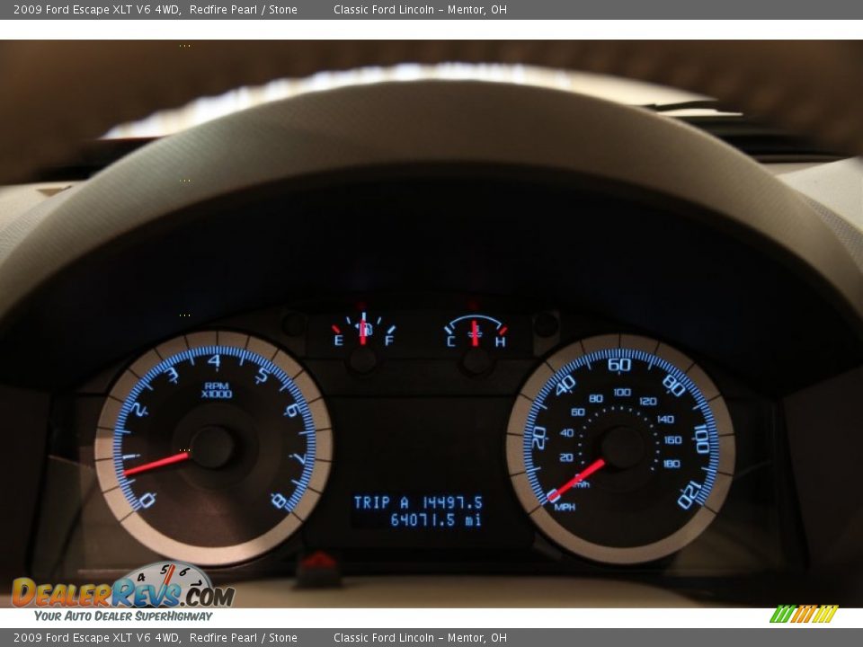 2009 Ford Escape XLT V6 4WD Redfire Pearl / Stone Photo #10