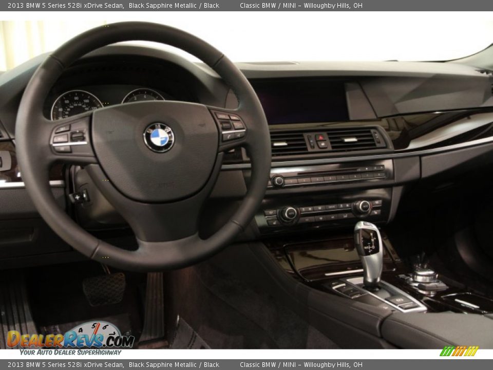 2013 BMW 5 Series 528i xDrive Sedan Black Sapphire Metallic / Black Photo #9