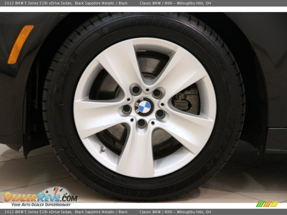 2013 BMW 5 Series 528i xDrive Sedan Black Sapphire Metallic / Black Photo #35