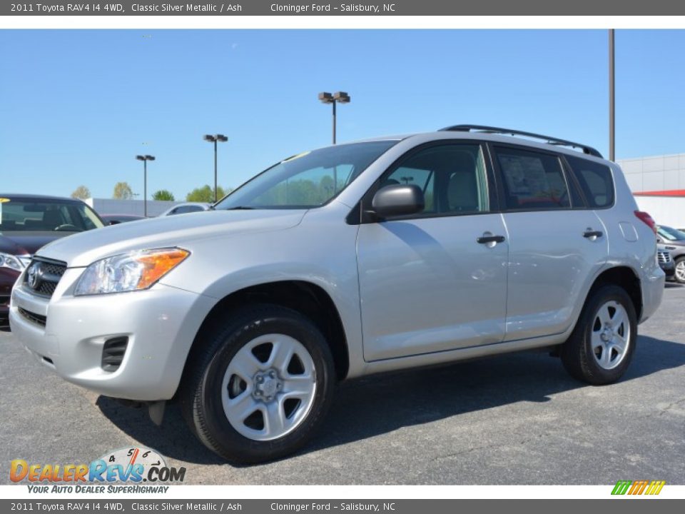 2011 Toyota RAV4 I4 4WD Classic Silver Metallic / Ash Photo #3
