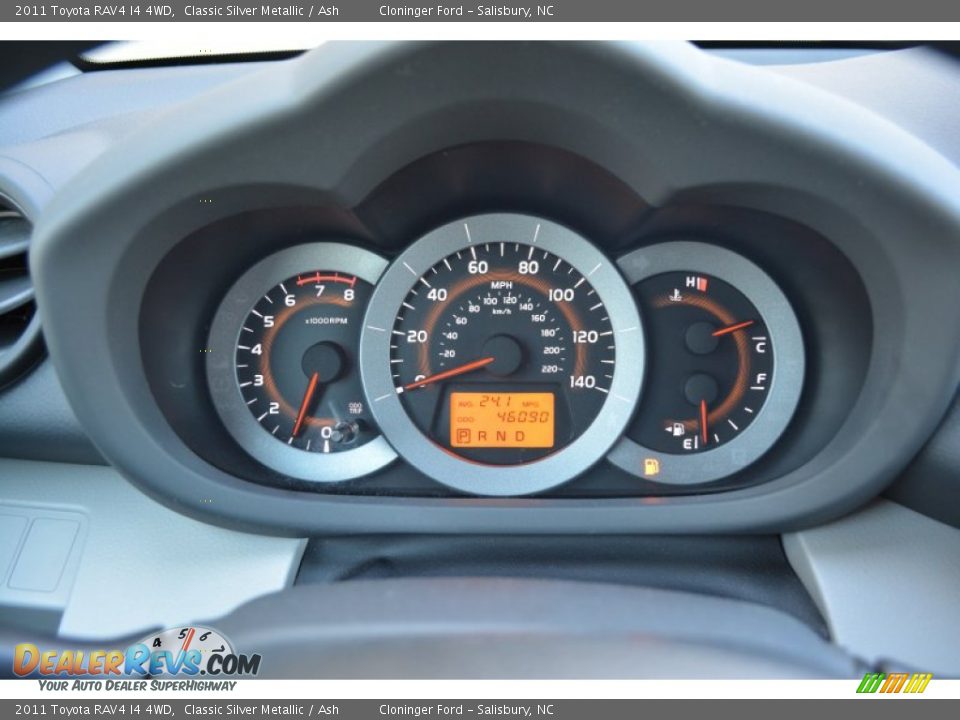 2011 Toyota RAV4 I4 4WD Classic Silver Metallic / Ash Photo #24