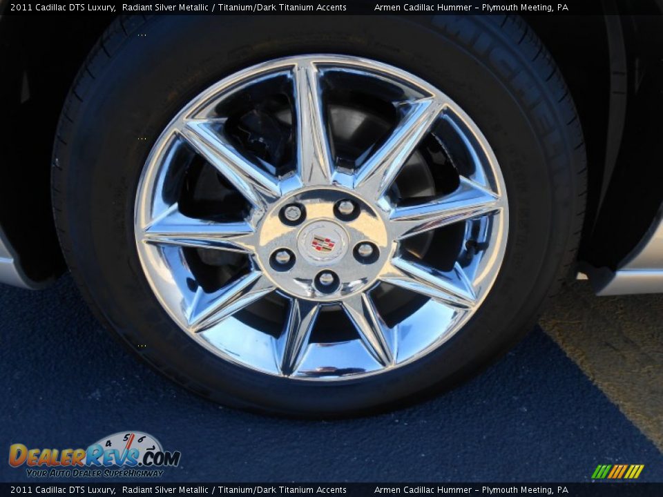 2011 Cadillac DTS Luxury Radiant Silver Metallic / Titanium/Dark Titanium Accents Photo #21