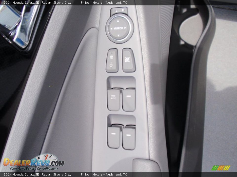 2014 Hyundai Sonata SE Radiant Silver / Gray Photo #25
