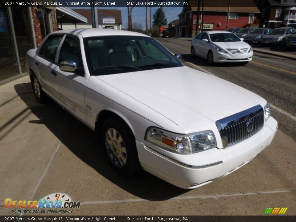 2007 Mercury Grand Marquis LS Vibrant White / Light Camel Photo #3