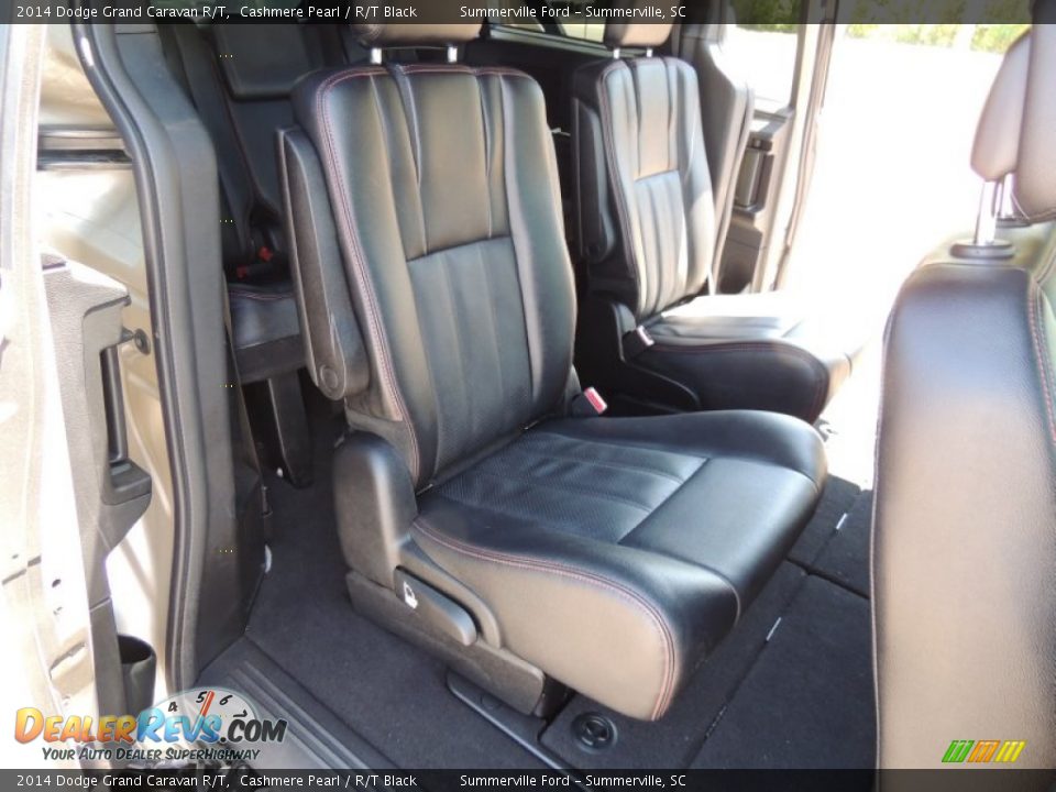 2014 Dodge Grand Caravan R/T Cashmere Pearl / R/T Black Photo #12