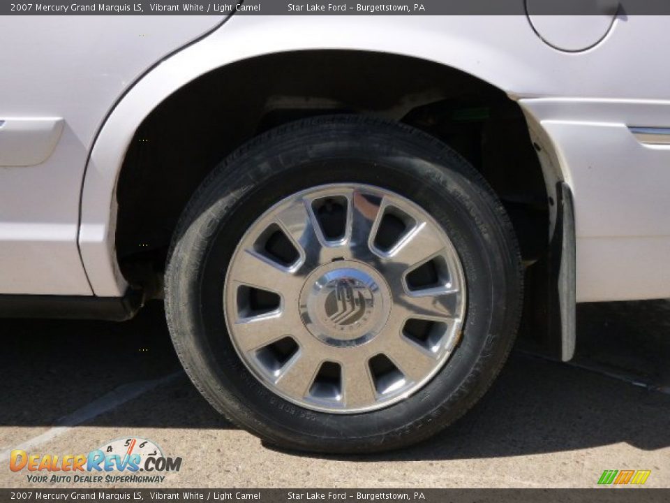 2007 Mercury Grand Marquis LS Vibrant White / Light Camel Photo #8