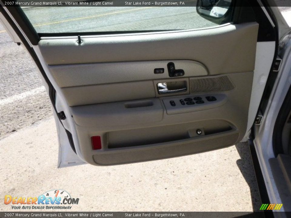 2007 Mercury Grand Marquis LS Vibrant White / Light Camel Photo #11