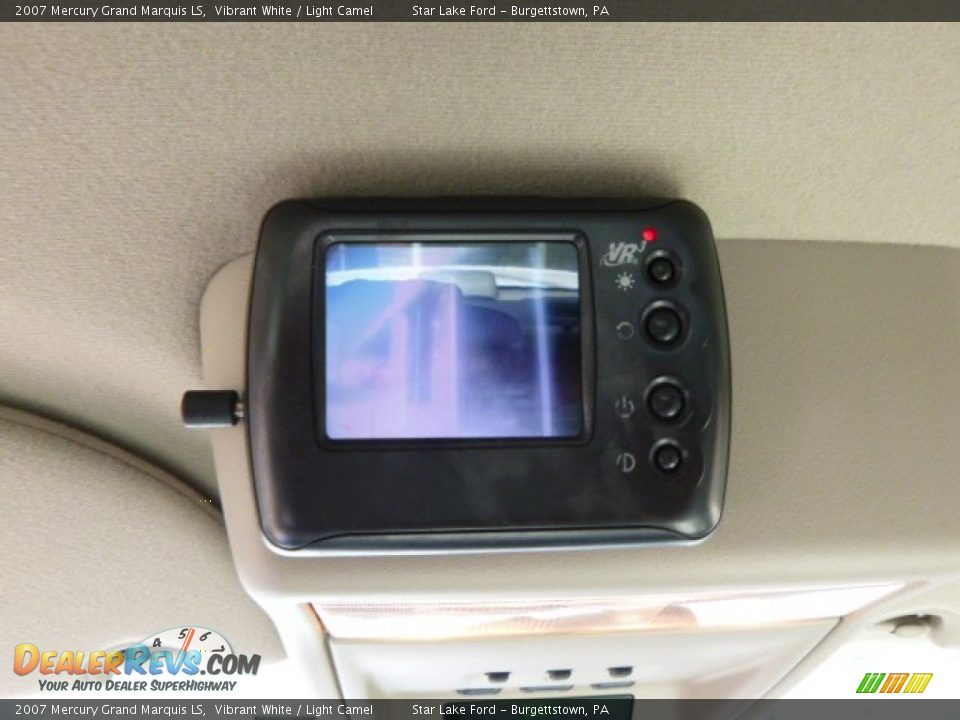 2007 Mercury Grand Marquis LS Vibrant White / Light Camel Photo #17