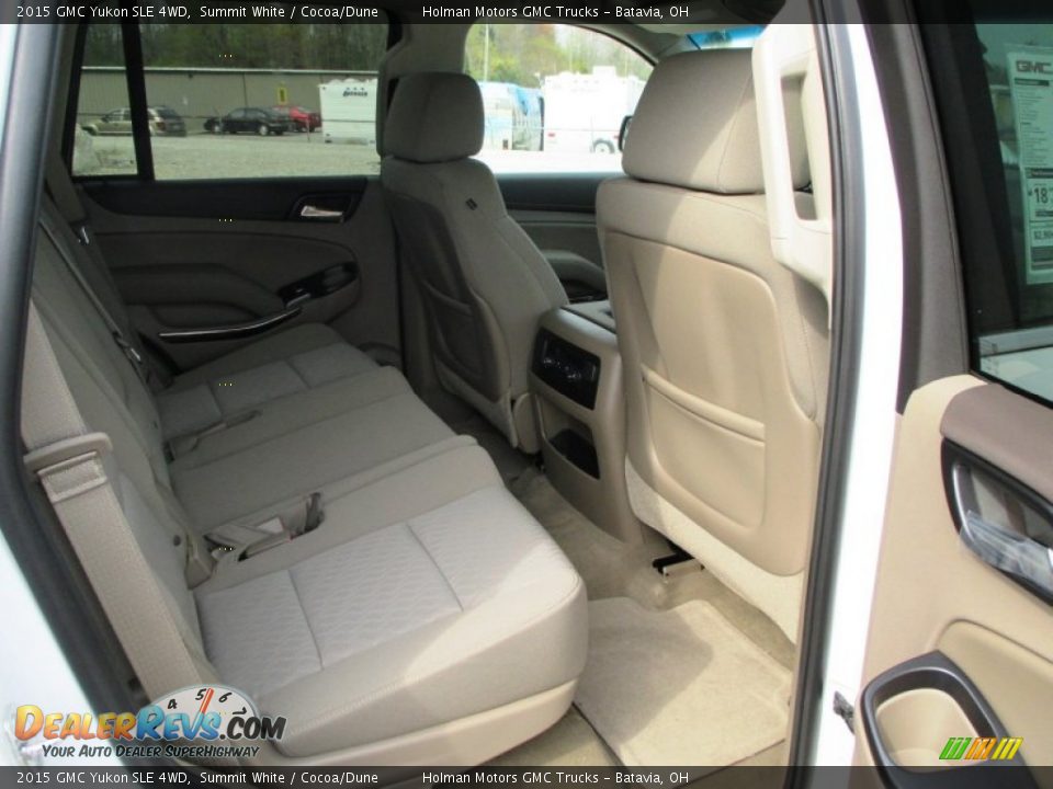 Rear Seat of 2015 GMC Yukon SLE 4WD Photo #31