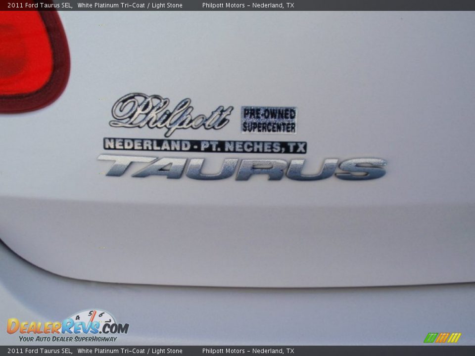 2011 Ford Taurus SEL White Platinum Tri-Coat / Light Stone Photo #21