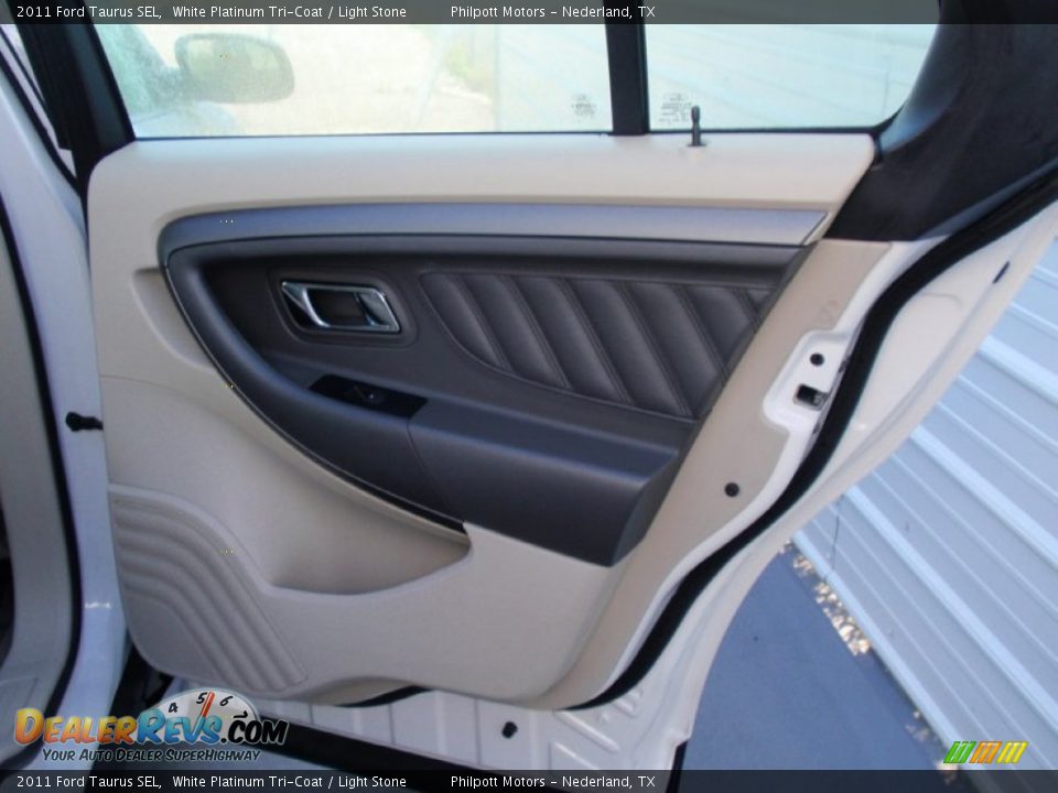 2011 Ford Taurus SEL White Platinum Tri-Coat / Light Stone Photo #26