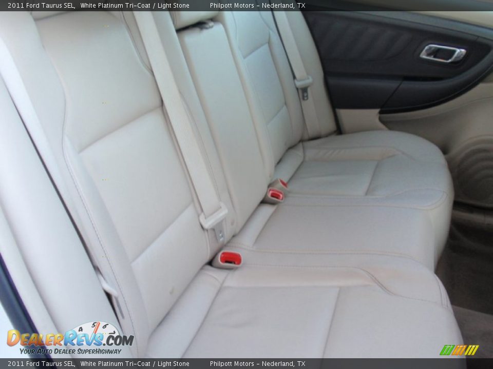 2011 Ford Taurus SEL White Platinum Tri-Coat / Light Stone Photo #28