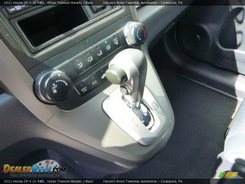 2011 Honda CR-V LX 4WD Urban Titanium Metallic / Black Photo #21