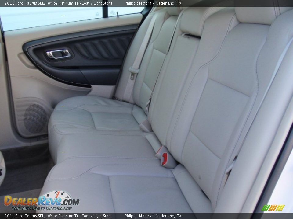 2011 Ford Taurus SEL White Platinum Tri-Coat / Light Stone Photo #32