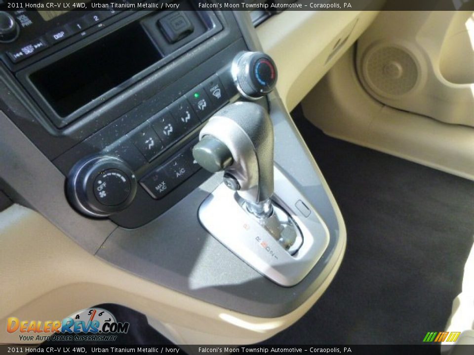 2011 Honda CR-V LX 4WD Urban Titanium Metallic / Ivory Photo #21