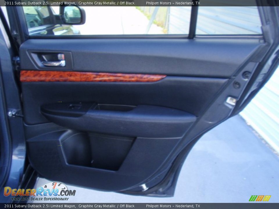 2011 Subaru Outback 2.5i Limited Wagon Graphite Gray Metallic / Off Black Photo #26