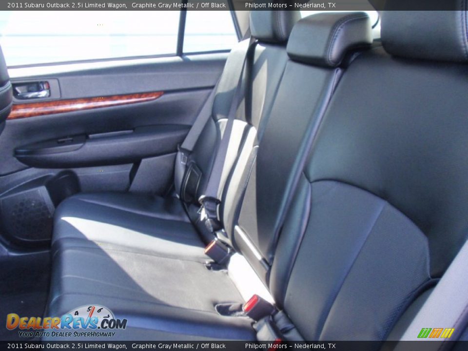 2011 Subaru Outback 2.5i Limited Wagon Graphite Gray Metallic / Off Black Photo #32