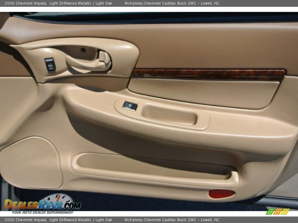2000 Chevrolet Impala Light Driftwood Metallic / Light Oak Photo #17