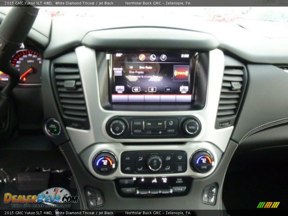 2015 GMC Yukon SLT 4WD White Diamond Tricoat / Jet Black Photo #17