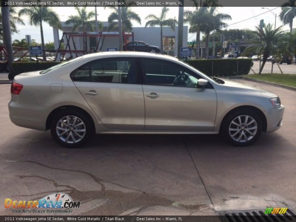 2011 Volkswagen Jetta SE Sedan White Gold Metallic / Titan Black Photo #6