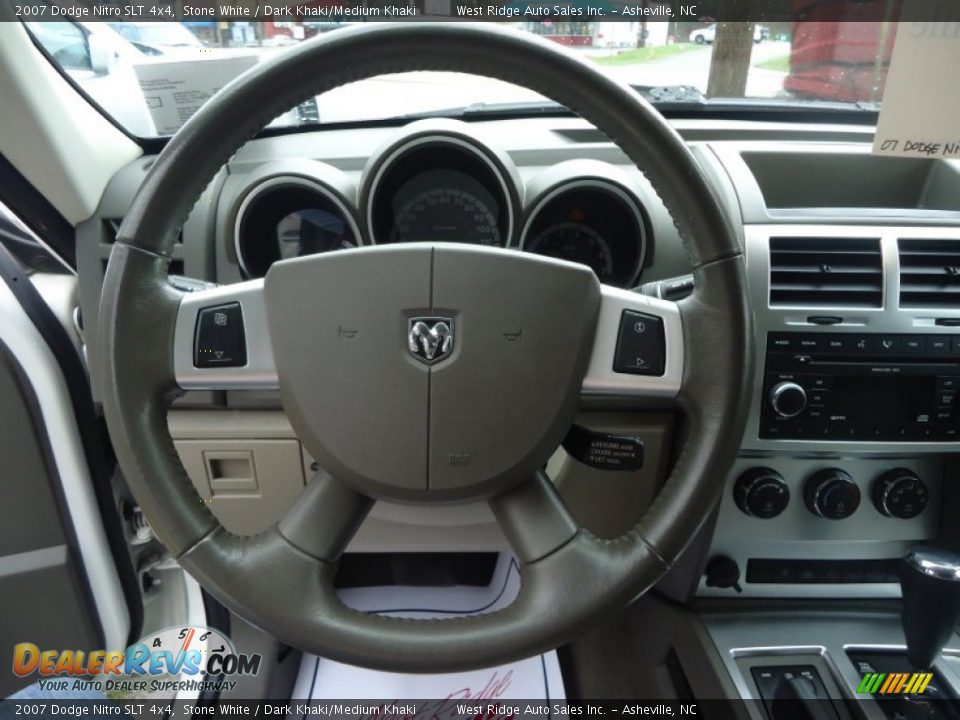 2007 Dodge Nitro SLT 4x4 Stone White / Dark Khaki/Medium Khaki Photo #10