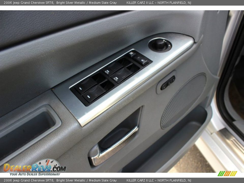 2006 Jeep Grand Cherokee SRT8 Bright Silver Metallic / Medium Slate Gray Photo #12