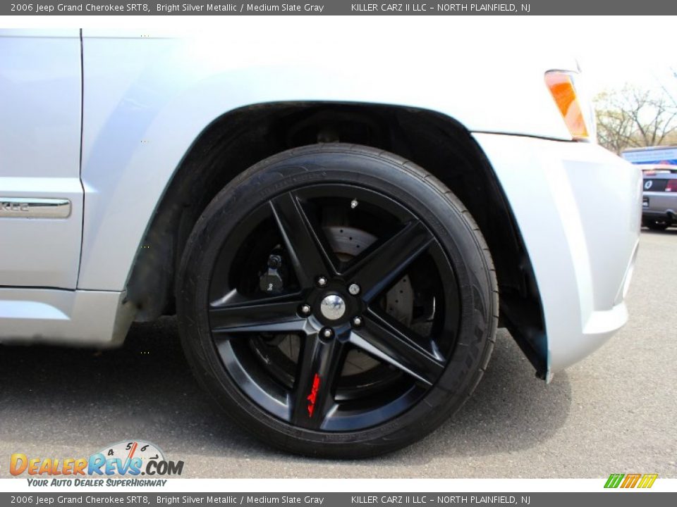 2006 Jeep Grand Cherokee SRT8 Bright Silver Metallic / Medium Slate Gray Photo #32