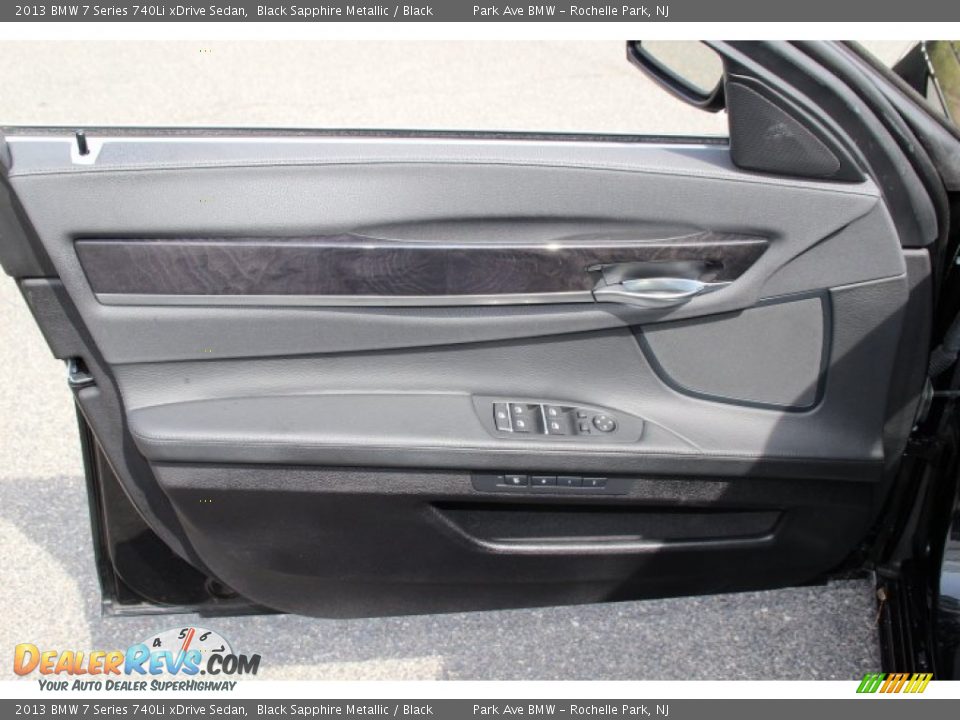 Door Panel of 2013 BMW 7 Series 740Li xDrive Sedan Photo #9