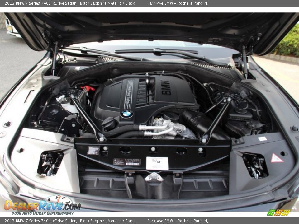 2013 BMW 7 Series 740Li xDrive Sedan 3.0 Liter DI TwinPower Turbocharged DOHC 24-Valve VVT Inline 6 Cylinder Engine Photo #30