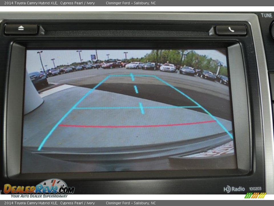 2014 Toyota Camry Hybrid XLE Cypress Pearl / Ivory Photo #15