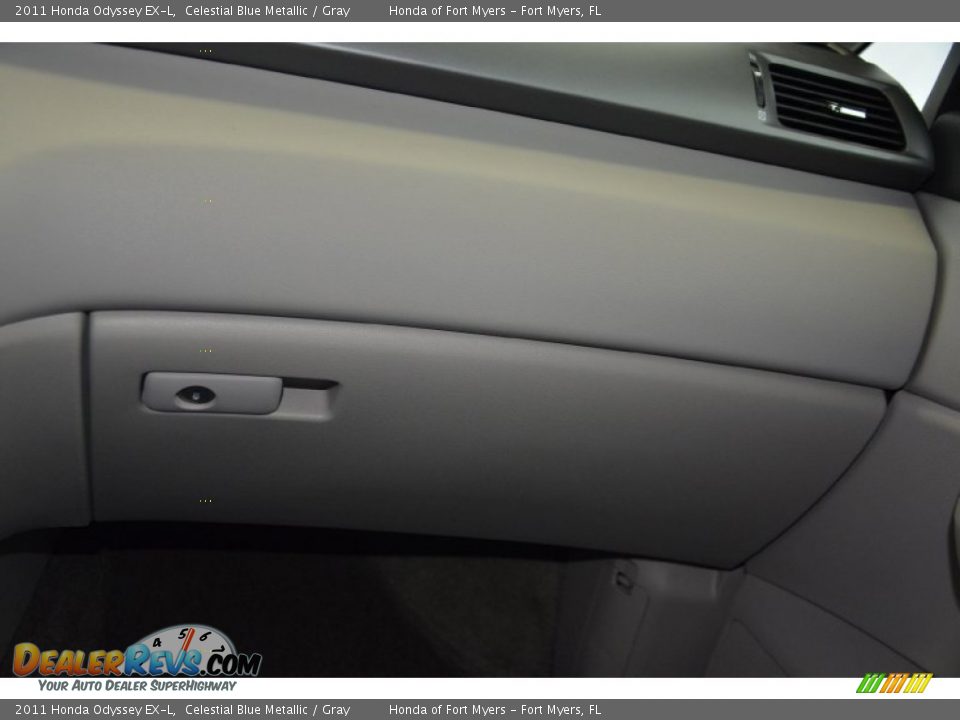 2011 Honda Odyssey EX-L Celestial Blue Metallic / Gray Photo #17
