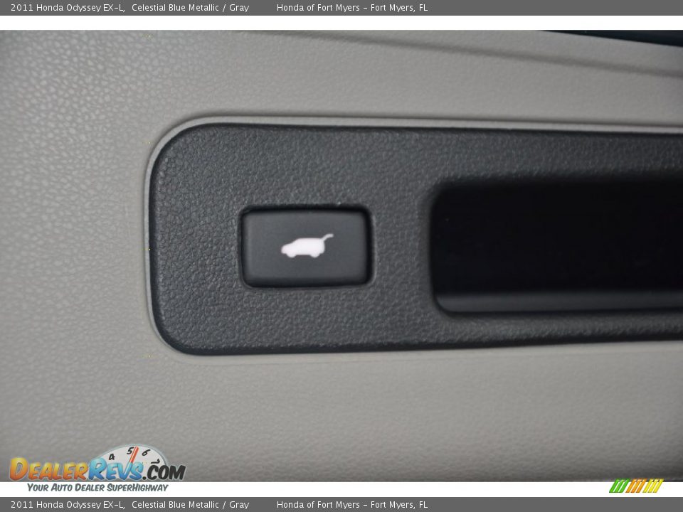 2011 Honda Odyssey EX-L Celestial Blue Metallic / Gray Photo #29