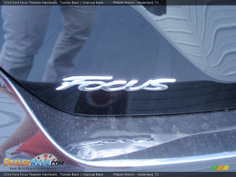 2014 Ford Focus Titanium Hatchback Tuxedo Black / Charcoal Black Photo #14
