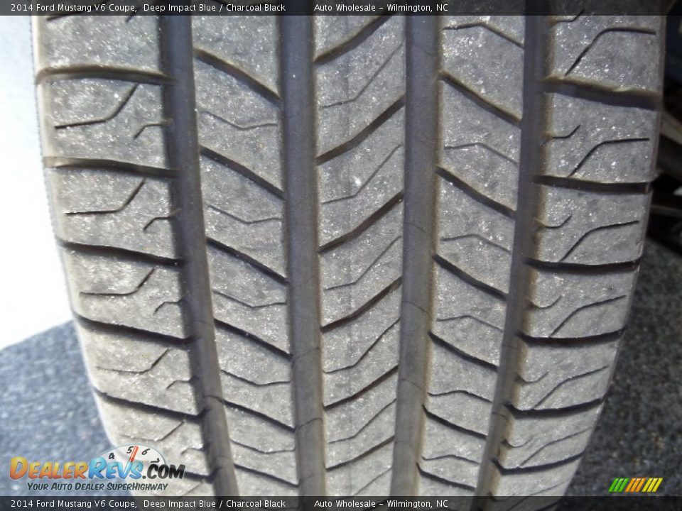 2014 Ford Mustang V6 Coupe Deep Impact Blue / Charcoal Black Photo #10